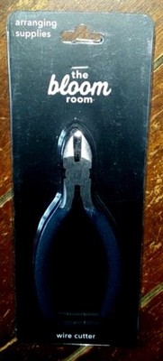 The Bloom Room 4.5'' Wire Cutter -Arranging Supplies- Item #1647-5949