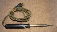 Antique AMERICAN BEAUTY 110-120 Volt 65 Watt Grounded Cloth Cord Soldering Iron