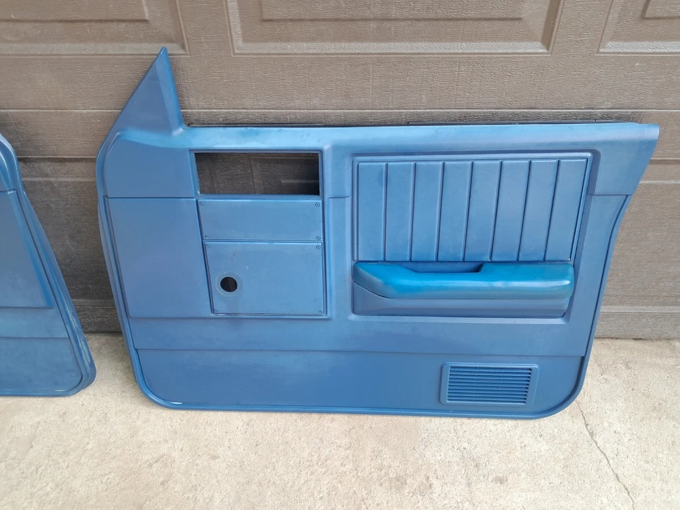 Chevrolet S10 GMC S15 1982-1985 Jimmy Blazer azul interior paneles de puerta delantera Foto 4 de 4