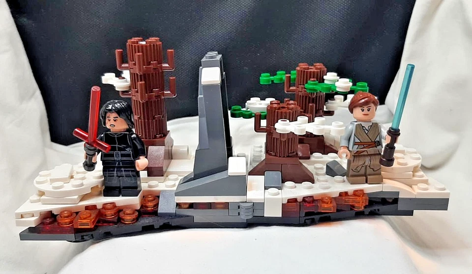 LEGO Star Wars 75236 Duel on Starkiller Base, photo 1 sur 5