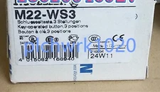 1 PCS NEW EATON M22-WS3 3-bit reset with keylock selector button head