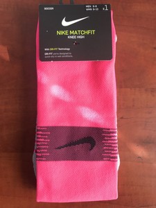 nike socks size medium