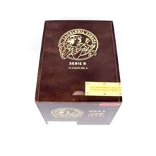 La Gloria Cubana No. 6 Serie R Empty Wood Cigar Box 6.5" x 5" x 5"