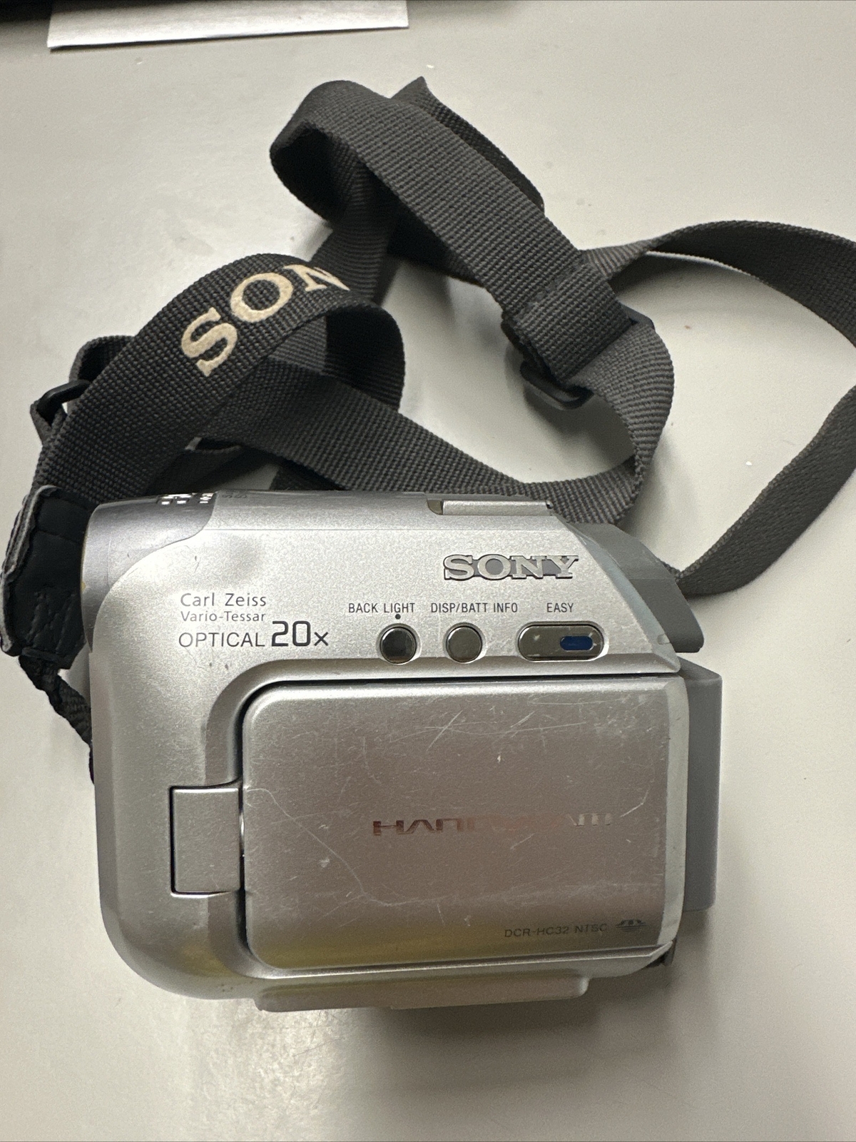 Sony HandyCam DCRHC32 Mini Digital Camcorder w/Battery UnTested