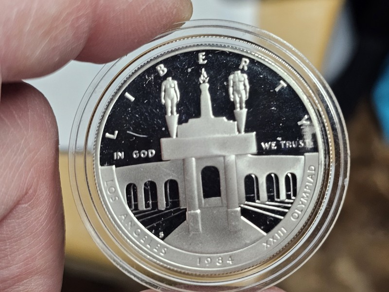 1984-S Proof LA Olympics Commemorative Silver Dollar $1 In Capsule 