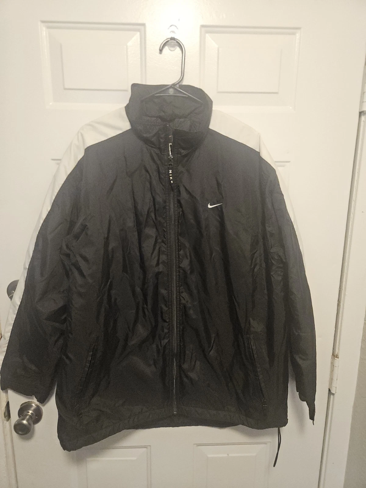 Vintage 90's Nike Windbreaker Spellout Fullzip Quilted Lined Black Jacket Men's