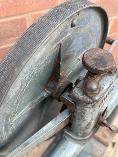 Vintage WALKER-TURNER Band Saw | USA 1940’s | Ideal Project RARE Retro Tools - Picture 4 of 24