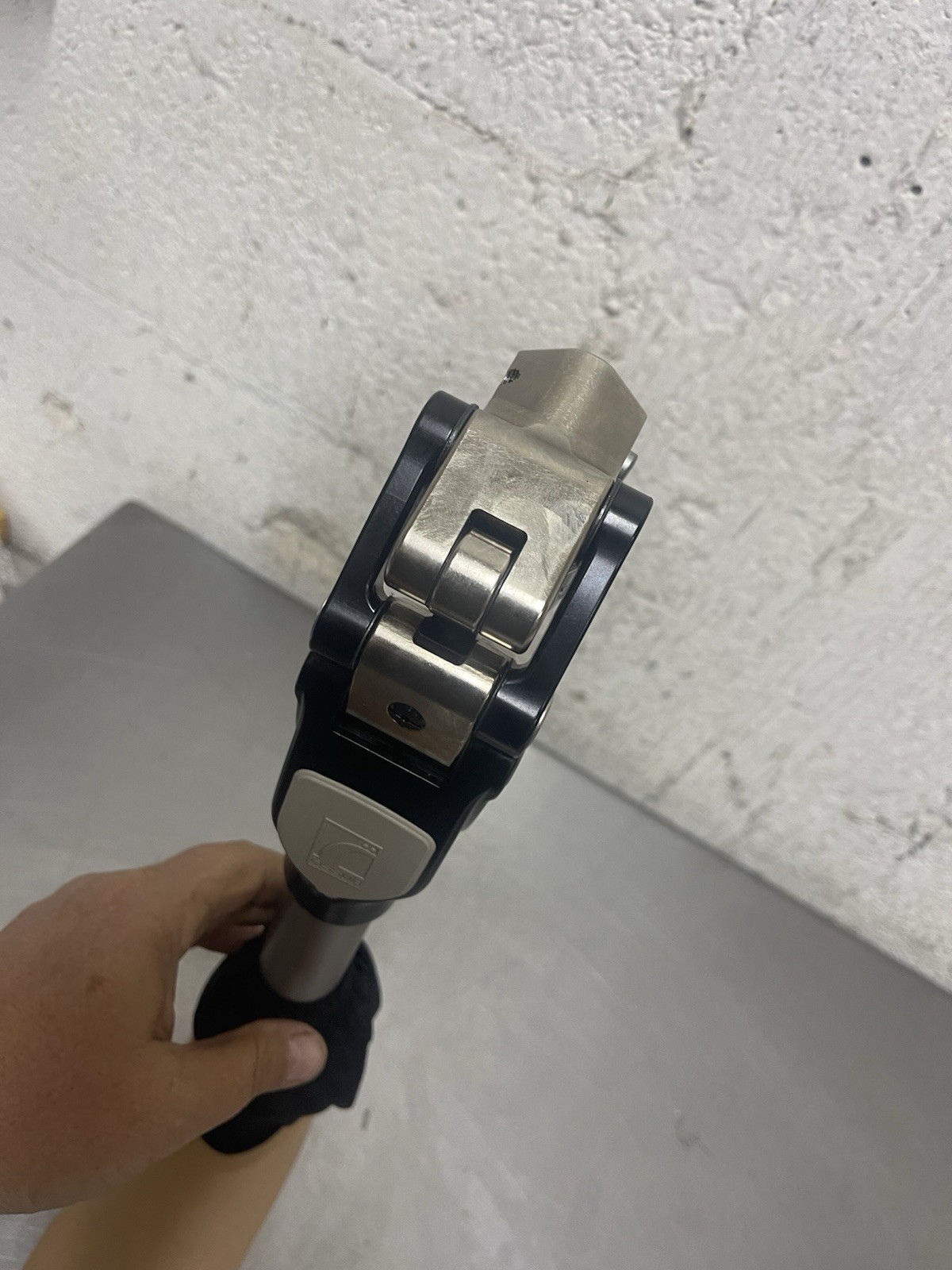 Ossur Total Knee 1900 with Otto Bock Restore 26 Right Foot