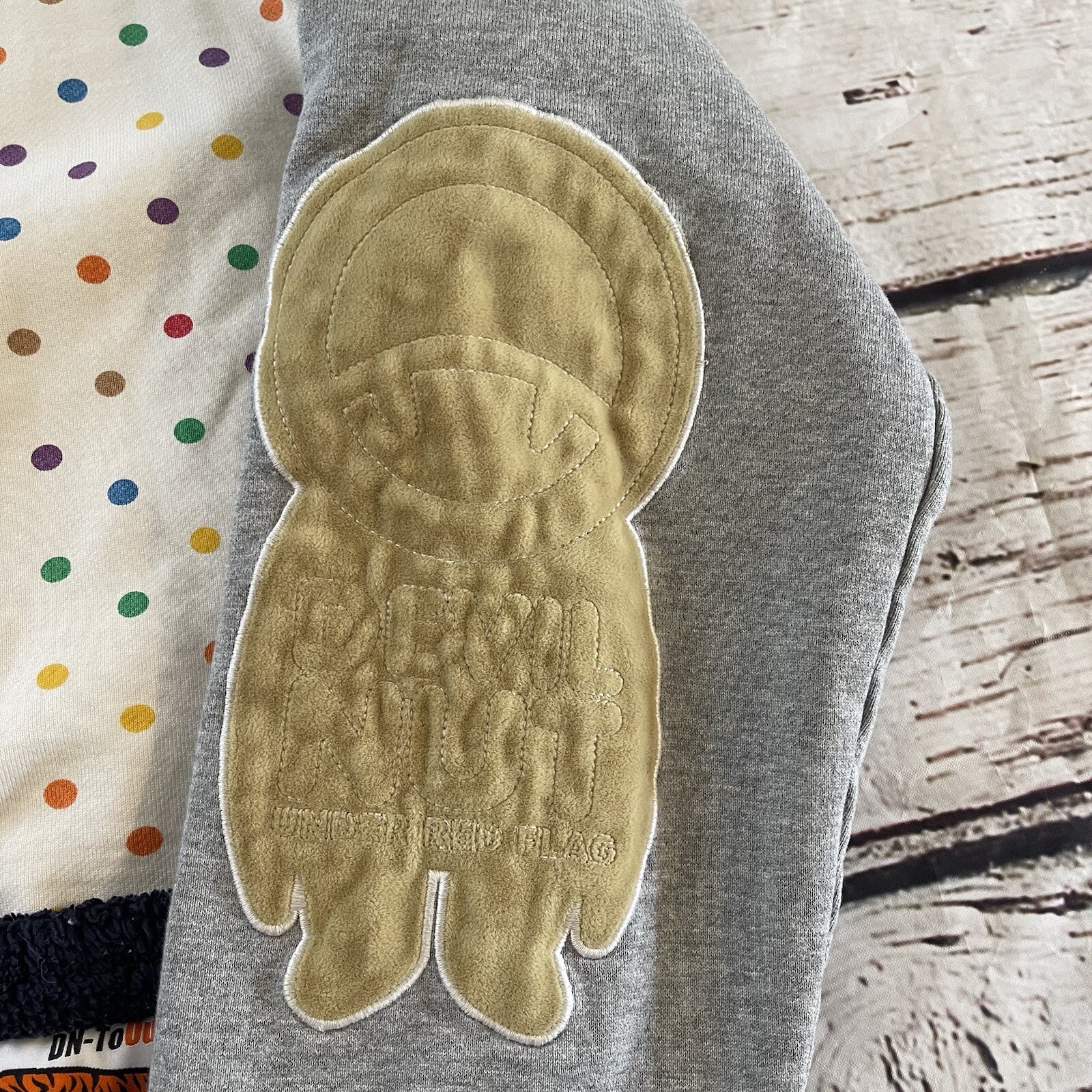 Devil Nut Under Red Flag Michael Sweater Size XL … - image 9