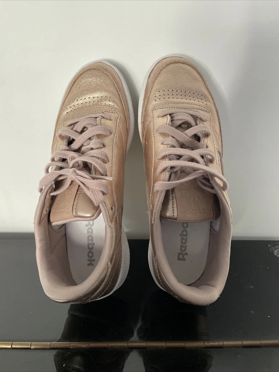 Reebok melted store metal peach