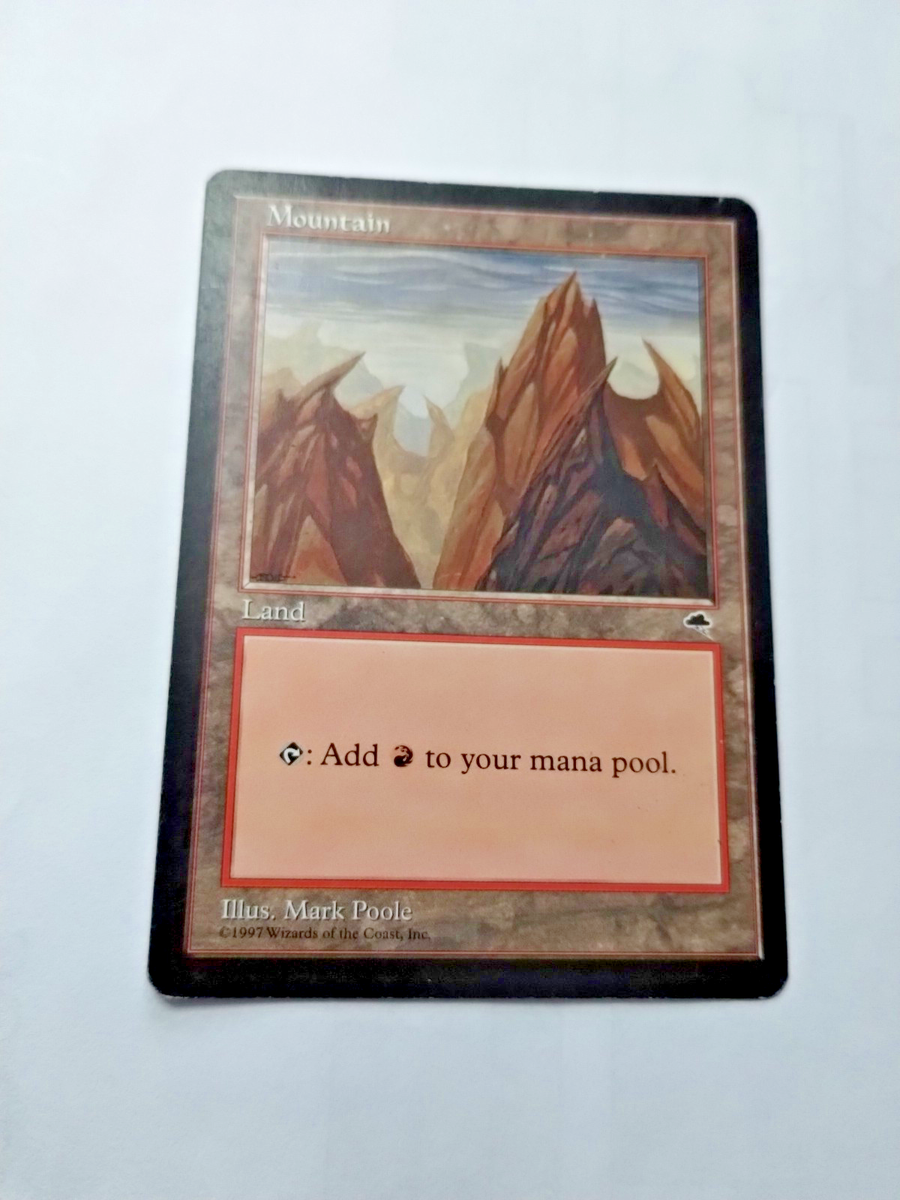 MTG Mountain (Vertical) Tempest Regular Land - Some Edge Wear