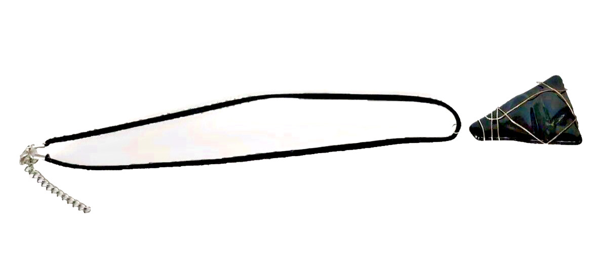 Black Acrylic Silver Wire Wrap Triangular Cabocho… - image 4