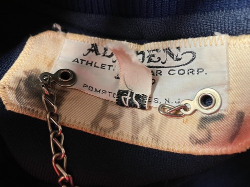 YANKEES- Clyde King/ Bernie Williams Game Worn Knit Aladen Brand Warm Up Jacket - Picture 7 of 8