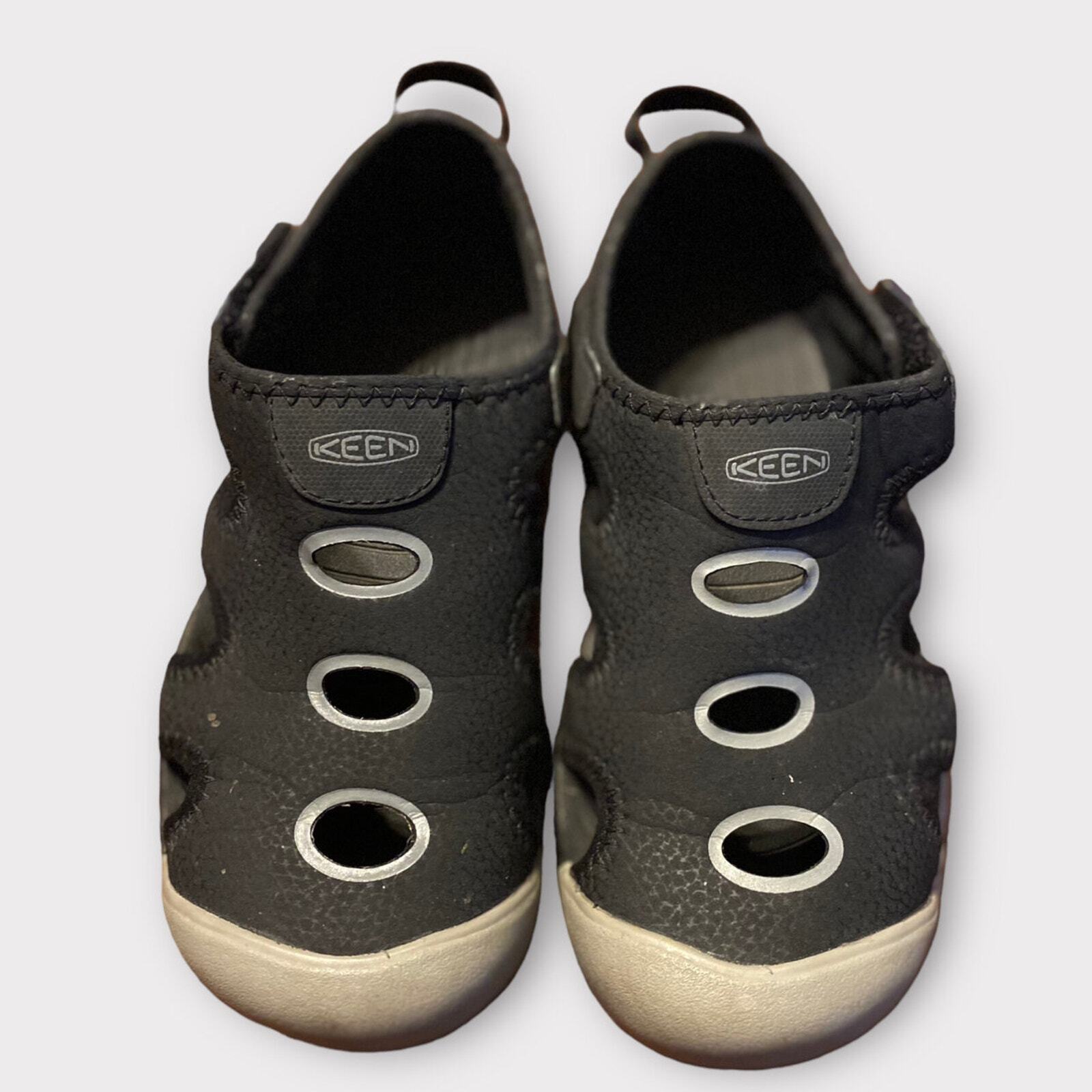 Sandali da acqua Keen (2) Stingray