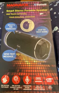 NIB Magnavox Smart Stereo Bluetooth Black Portable Speaker Google And Siri