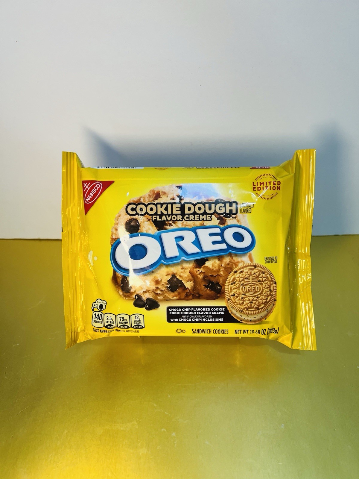 New Limited Edition Oreo COOKIE DOUGH Chocolate Chip Soft Cookies 10.68oz