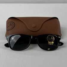 Ray-Ban New Wayfarer G-15 Lens RB2132 Black Unisex NEW With Tags And Case