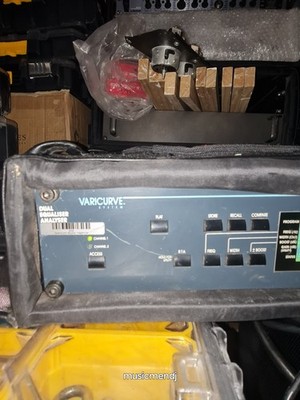 BSS FCS926 Varicurve Equalizer  Analyzer 
