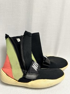 Nike Vintage Aqua Boot High Top 890103SC Water Boots Black Green Red Zip Size 8