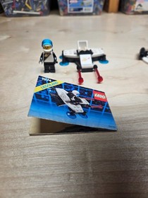 Lego Space LOT of 3 sets 1974 Star Quest, 6848 Strategic pursuer, 6815 Hovertron