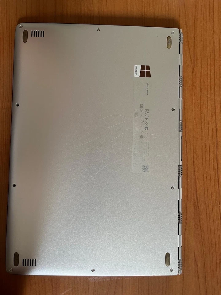 Lenovo Yoga 3 Pro-1370 - 240GB SSD Windows 10 Pro - Notebook / Tablet - Immagine 3 di 4