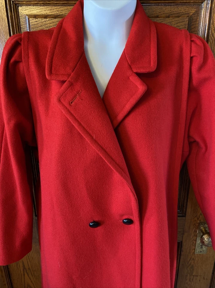 Vintage 1980's LADY SUZETTE Long Red Wool Blend USA Union Made COAT, Size Large - Image 4 of 4