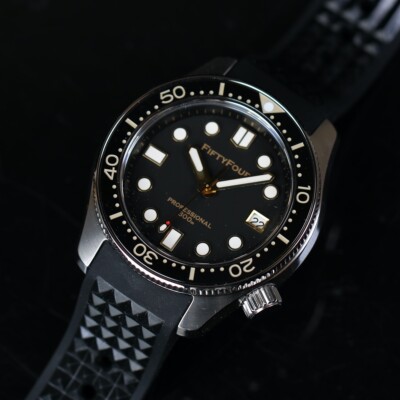 SLA025 Homage Titanium Grade 5 Solid endpiece 19mm waffle strap Gold dial
