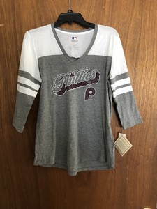 womens vintage phillies shirt