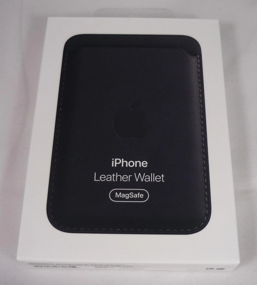 Genuine Apple Leather MagSafe Card Wallet for iPhone 12, 13, 14 & 15 - Midnight - Image 2 of 4
