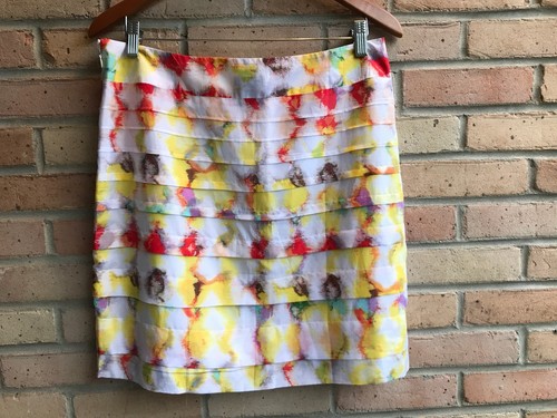 NWT $70 Ann Taylor Silk Blend White Multi Abstract Skirt - size 8 FAST SHIP