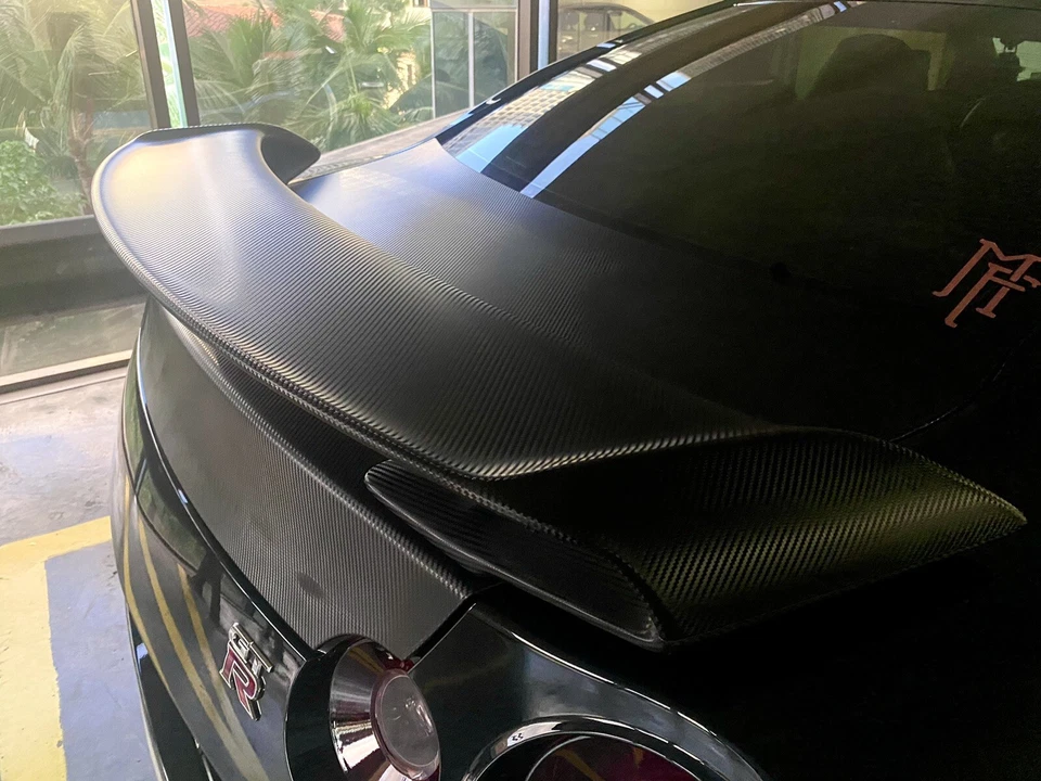 Nissan GT-R 2018 ala OEM Foto 2 de 3