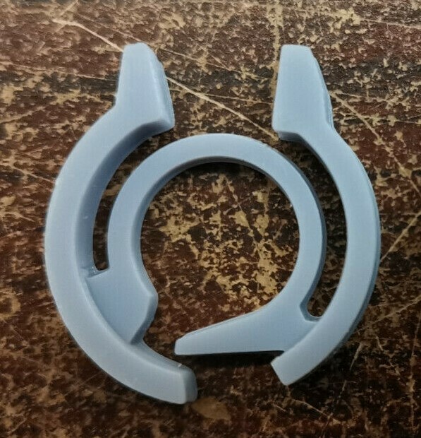 【新品　未使用】BMW X5 用　リアピロー BMW X5 E53 trunk lid drive lock bottom !NEW! GENUINE 51248408497