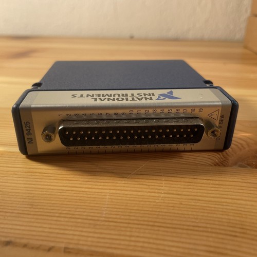 Strumenti Nazionali NI 9425 32-Ch 24 V Ingresso Digitale Affondamento Nuovo Mai Usato - Foto 3 di 6