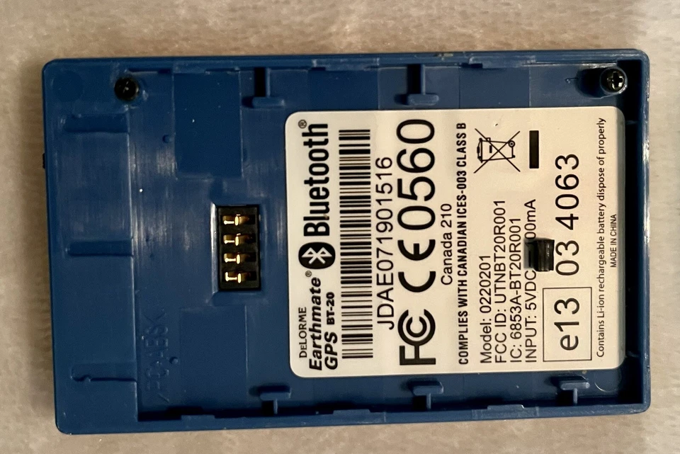 DeLORME Earthmate USB GPS BT-30 Bluetooth - Image 4 of 4