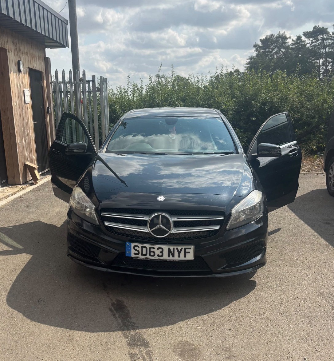 Mercedes-Benz Mercedes 1.5d AMG Line