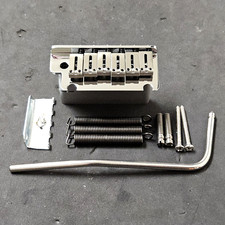 2024 Fender American Ultra II Strat Tremolo Bridge - USA Stratocaster Guitar