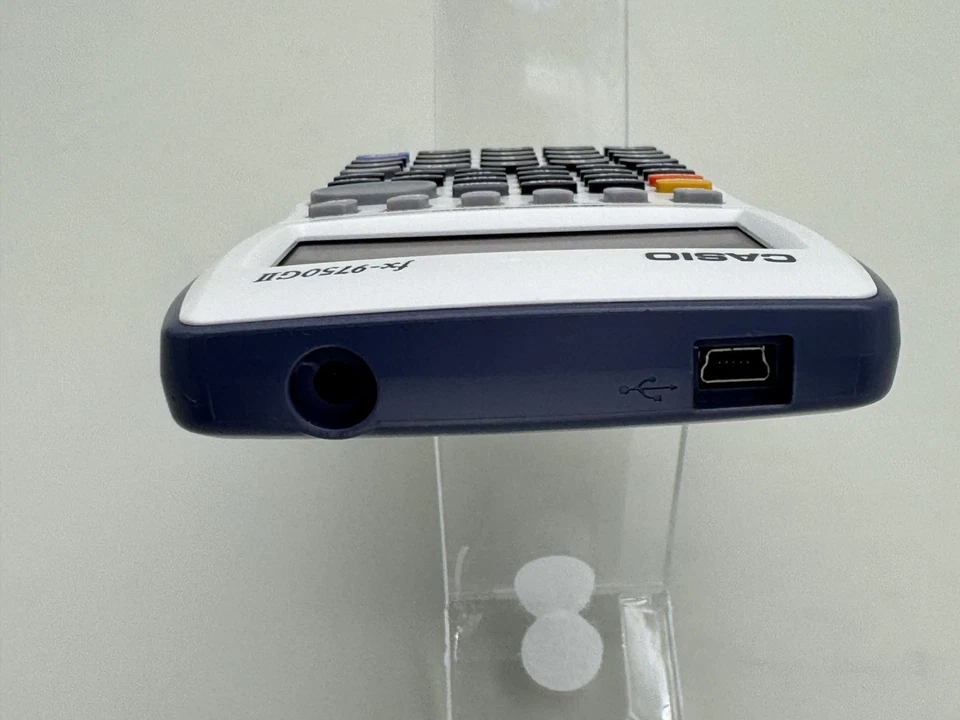 Casio fx-9750GII Graphing Calculator USB Power Graphic Made in Japan Tested - Image 4 of 4