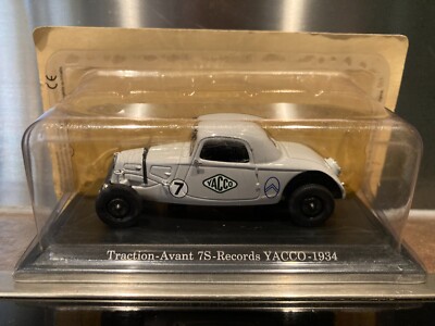 Modèle Réduit Citroën Traction Avant 7S - Records YACCO 1934 - Échelle 1/43 Universal Hobbies