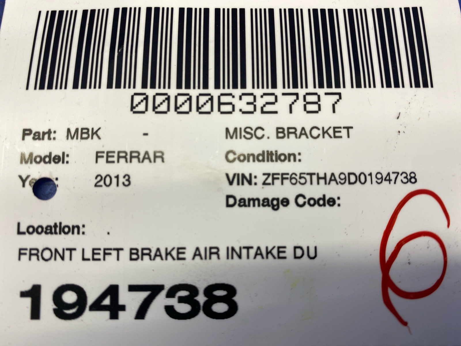 2013 FERRARI CALIFORNIA FRONT LEFT BRAKE AIR INTAKE DUCT BRACKET MOUNT 228118