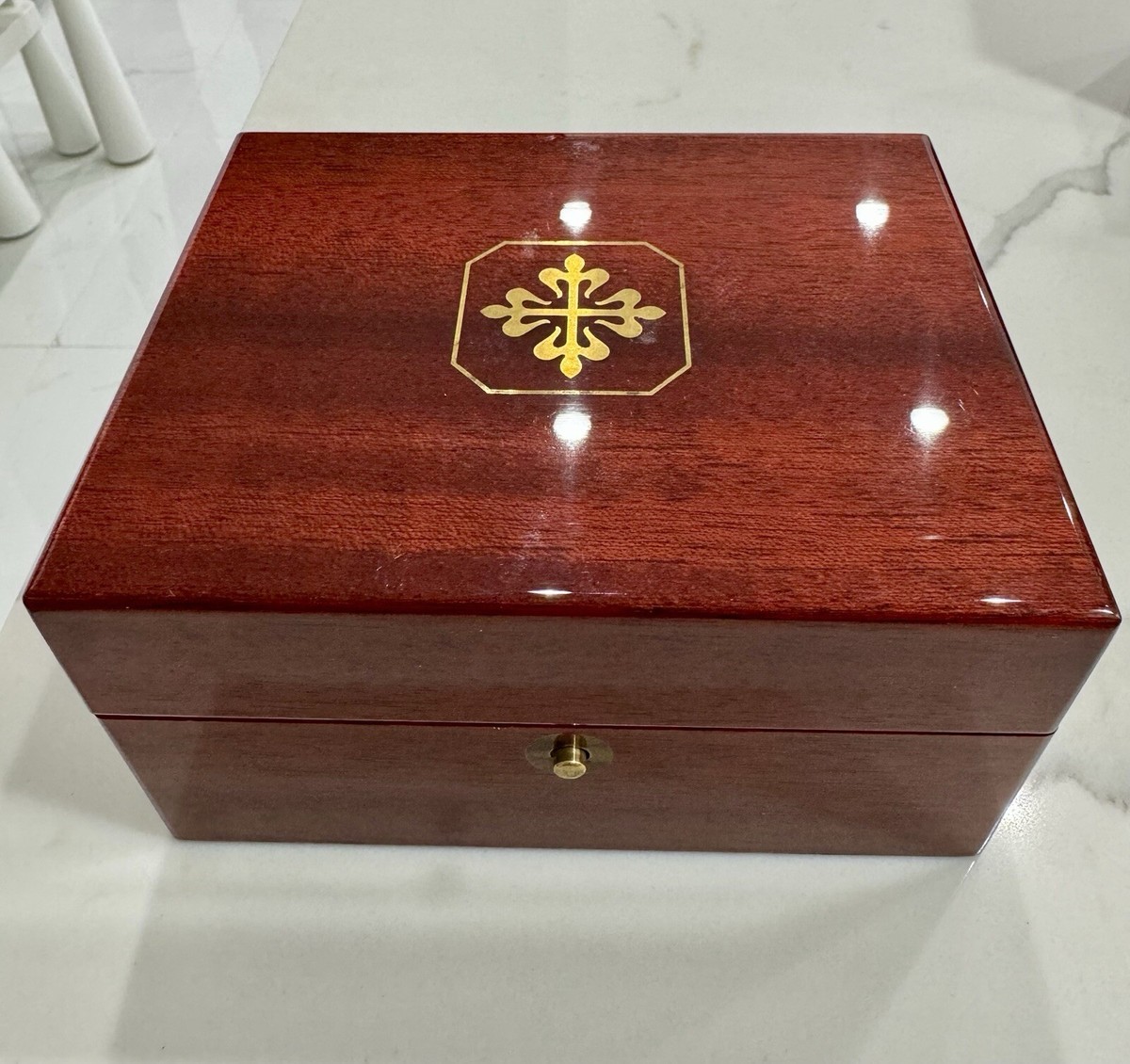 Authentic Patek Philippe wood Vintage Watch Box For Nautilus