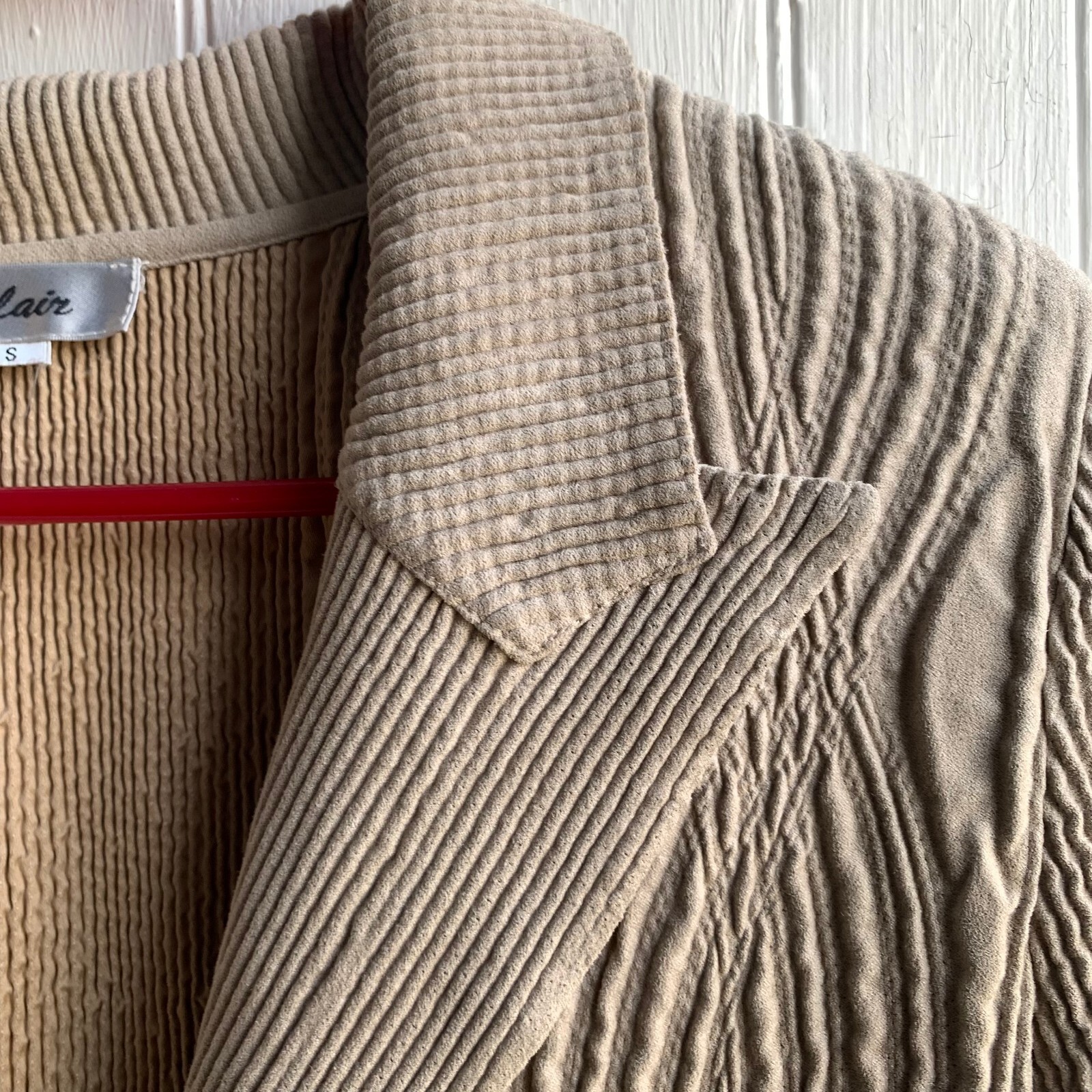 Flair Beige Crinkle Texture Two Button Blazer Poi… - image 11