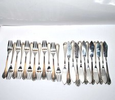 Lot RENEKA 24 Couverts à poisson VINTAGE 12 couteaux + 12 fourchettes 1950