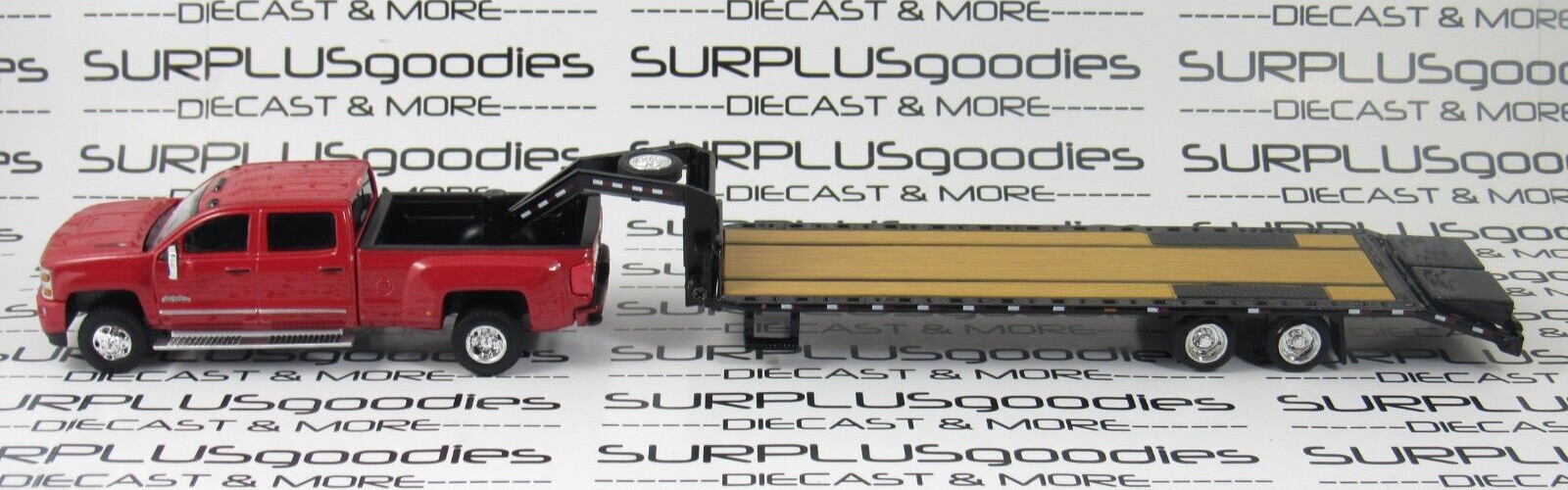 Greenlight 2018 CHEVROLET SILVERADO HD 3500 Dually Pickup w/Gooseneck Trailer