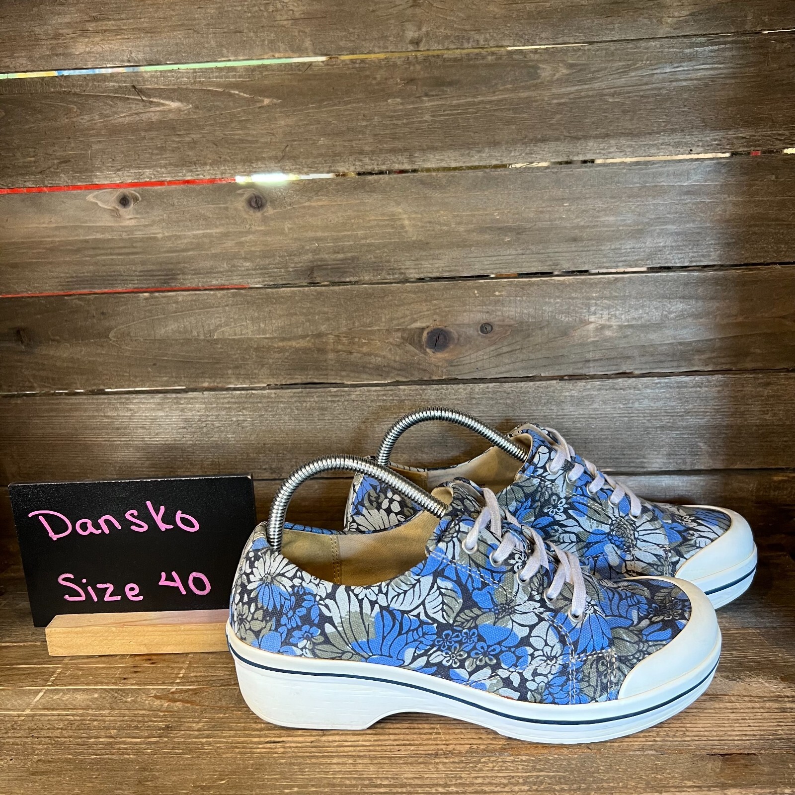dansko vegan veda sneakers