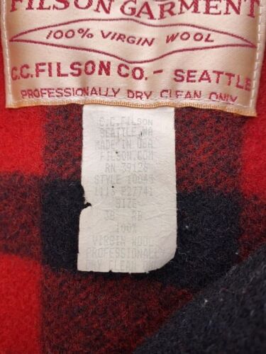 Filson Mackinaw Cruiser Wool Jacket Coat Red Size 38 Vintage Made in USA - Picture 4 of 5
