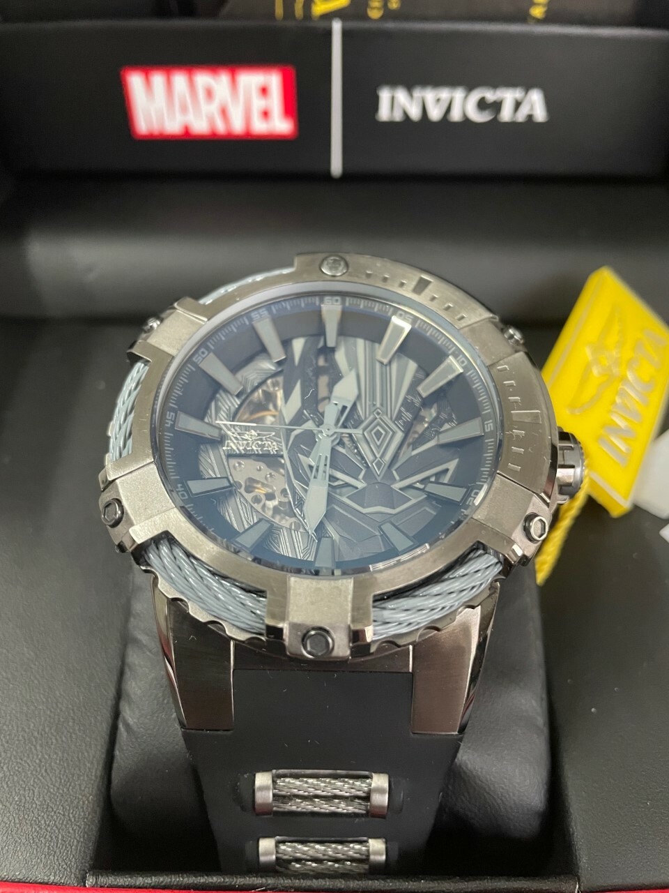 invicta 26752