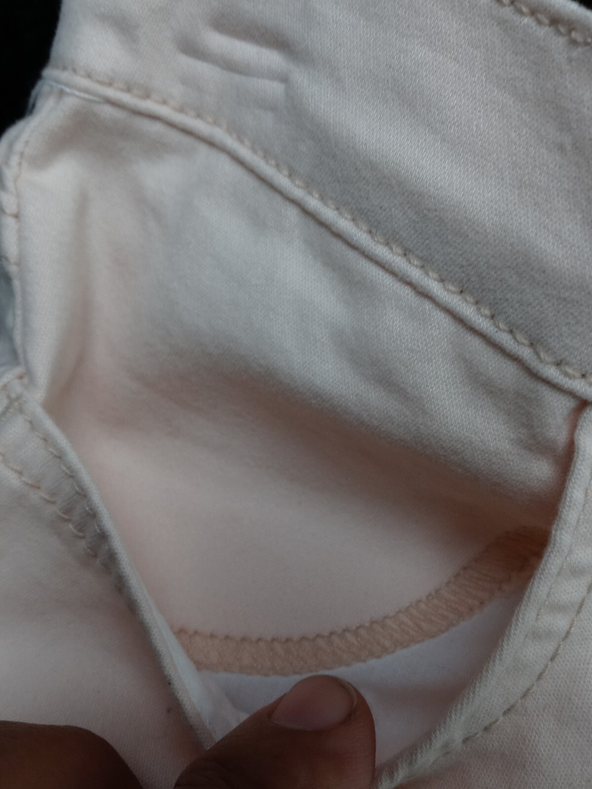 Picture 6 of 12