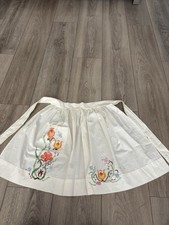 Vintage Apron With Flower Embroidery