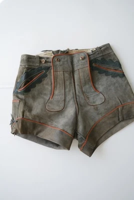 Kurze 60/70er Lederhose Knopflatz Eichenlaub verspeckt guter Zustand grau Gr.50 - Bild 1 von 4