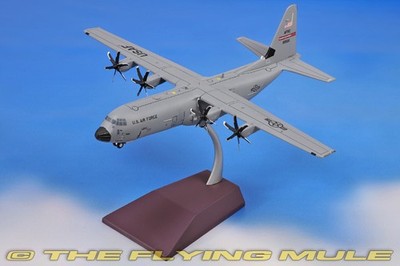 GeminiJets 1:200 C-130J Super Hercules USAF 403rd WG, 815th AS Flying Jennies